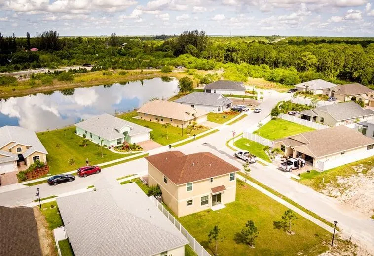 416 Seafoam Circle Fort Pierce, FL 34945