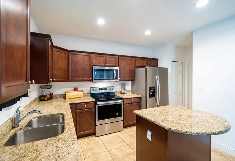 416 Seafoam Circle Fort Pierce, FL 34945