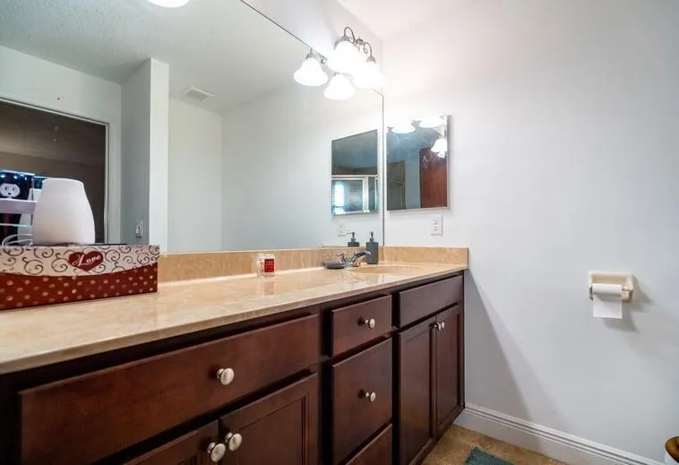 416 Seafoam Circle Fort Pierce, FL 34945