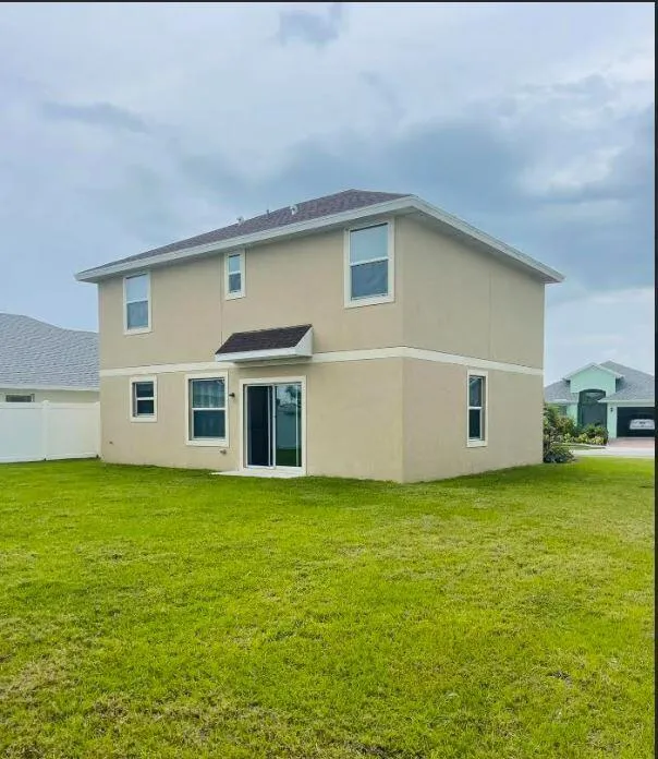416 Seafoam Circle Fort Pierce, FL 34945