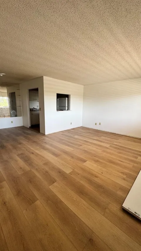 100 VILLAGE GREEN CIRCLE E #314