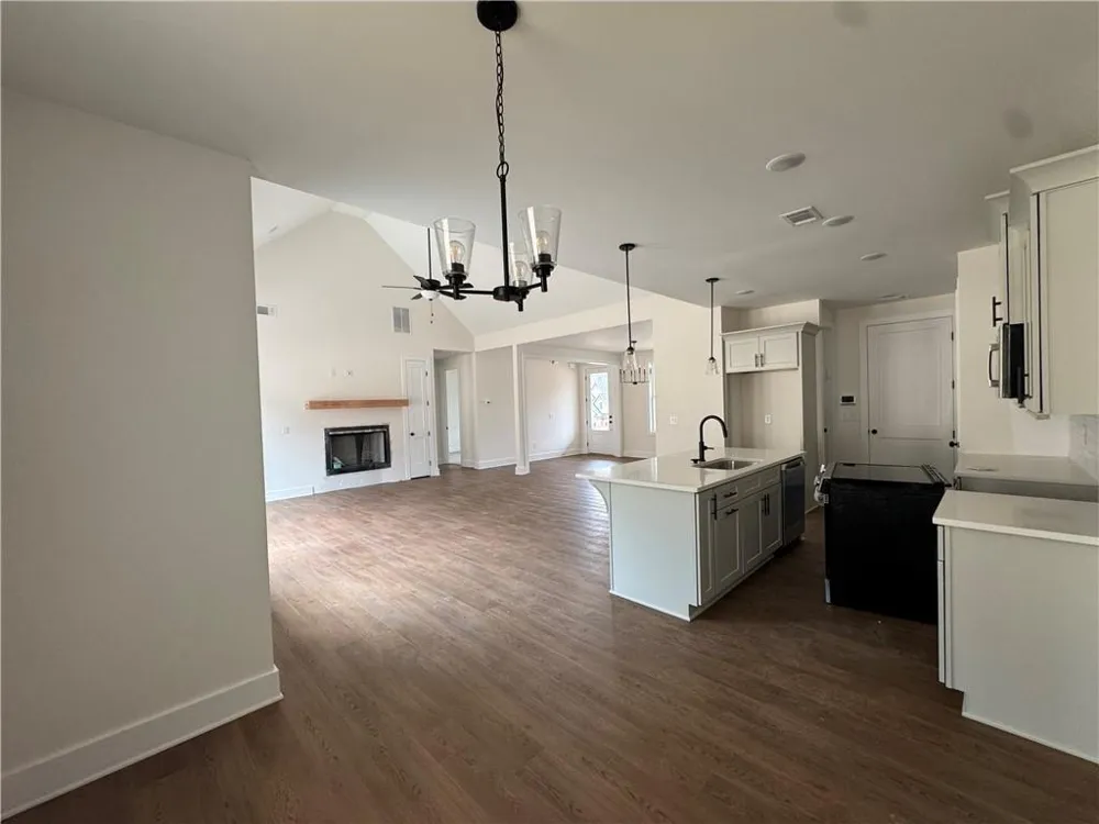 1699 Darby Road Waleska, GA 30183