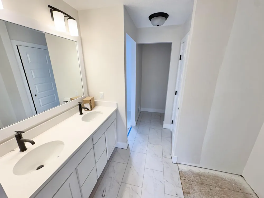 8321 Kettle Oak Drive SE Alto, MI 49302