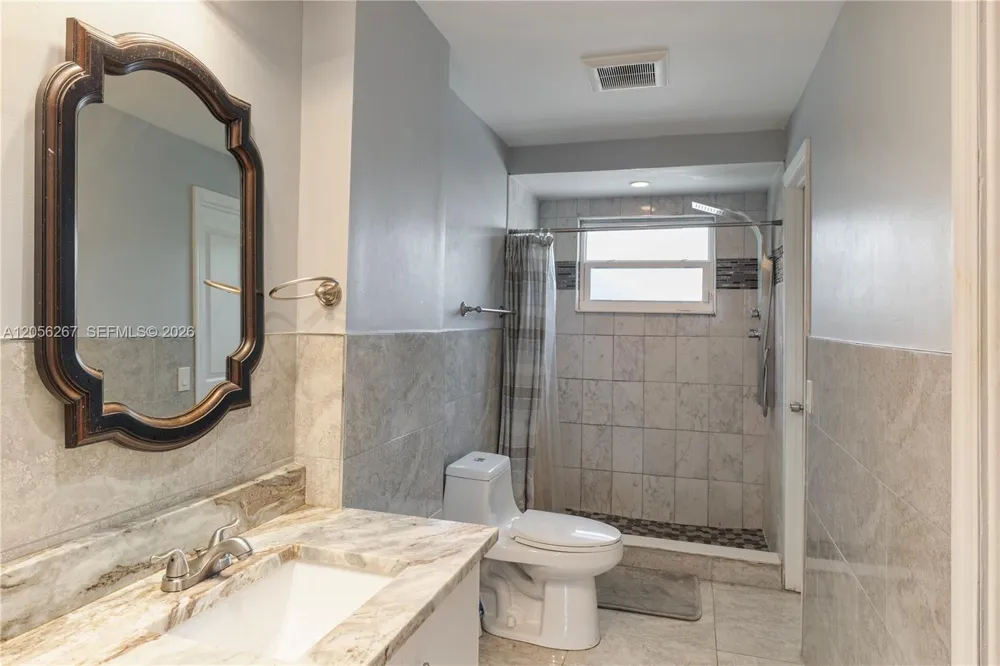 1461 S Ocean Blvd #222 Lauderdale By The Sea, FL 33062