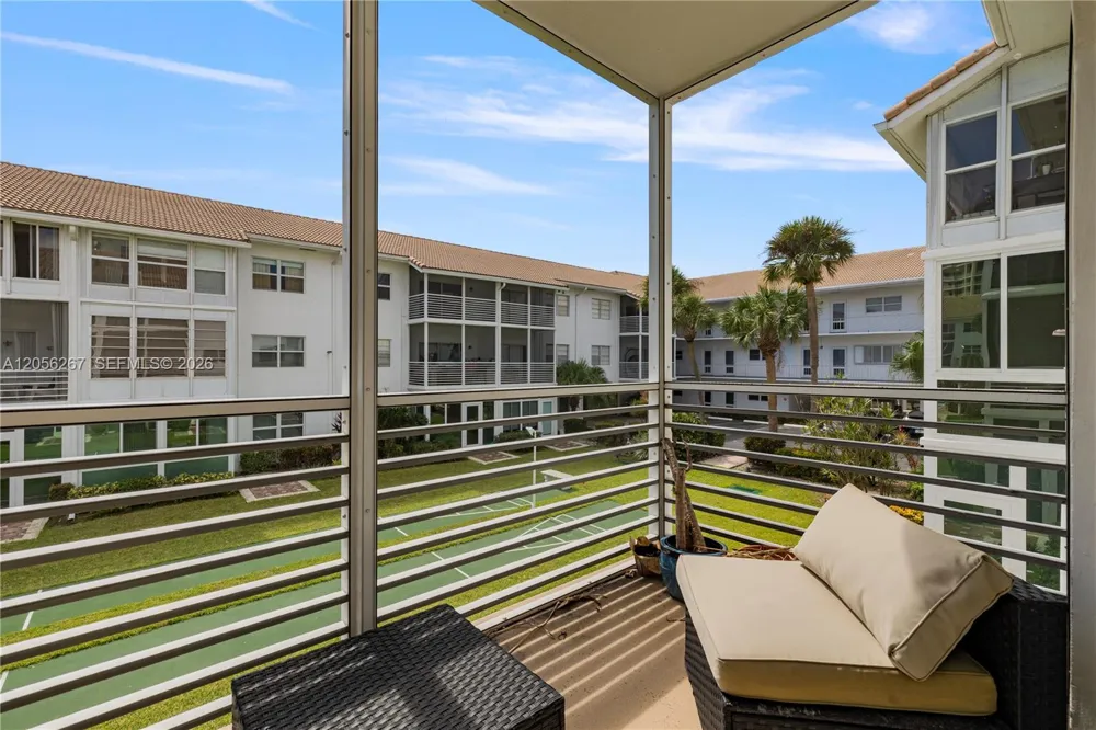 1461 S Ocean Blvd #222 Lauderdale By The Sea, FL 33062