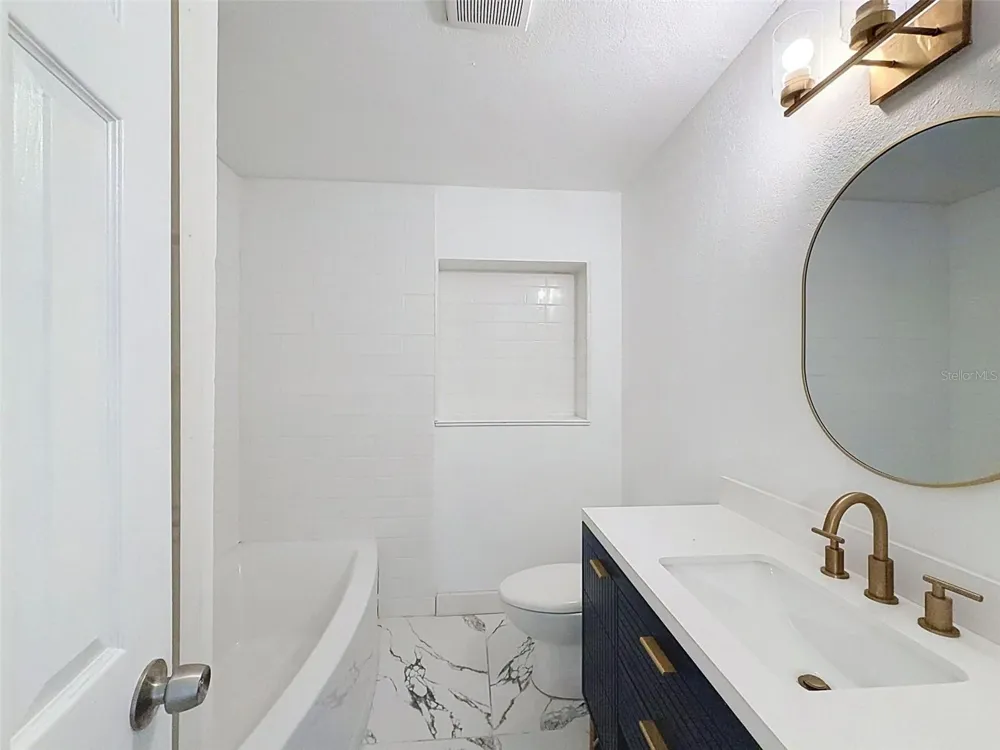 3316 W NASSAU STREET Tampa, FL 33607