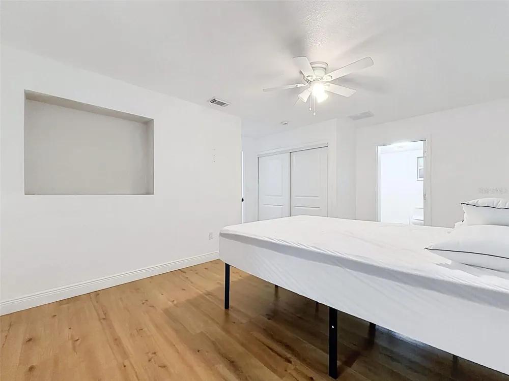 3316 W NASSAU STREET Tampa, FL 33607