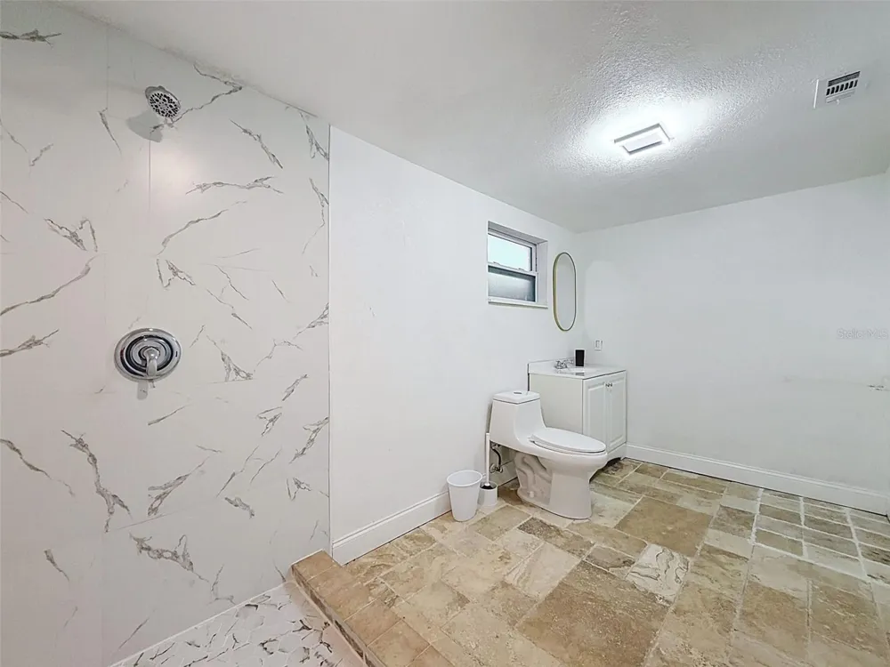 3316 W NASSAU STREET Tampa, FL 33607