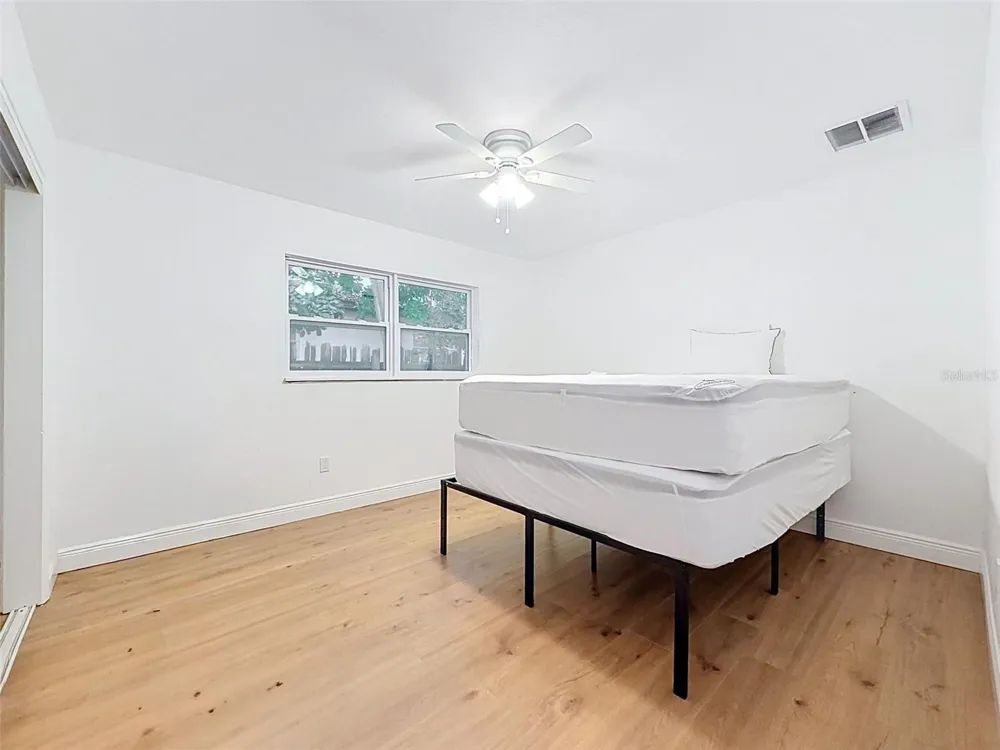 3316 W NASSAU STREET Tampa, FL 33607
