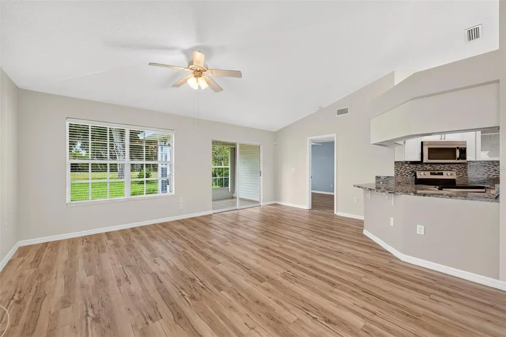 615 JUNIPER WAY Tavares, FL 32778