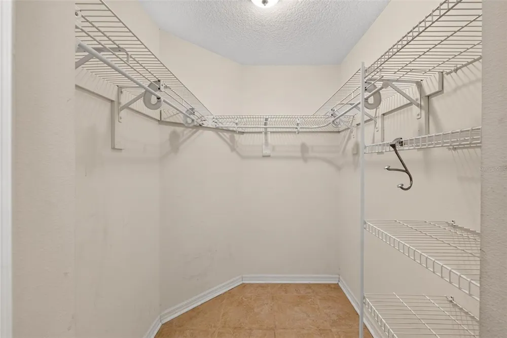 615 JUNIPER WAY Tavares, FL 32778
