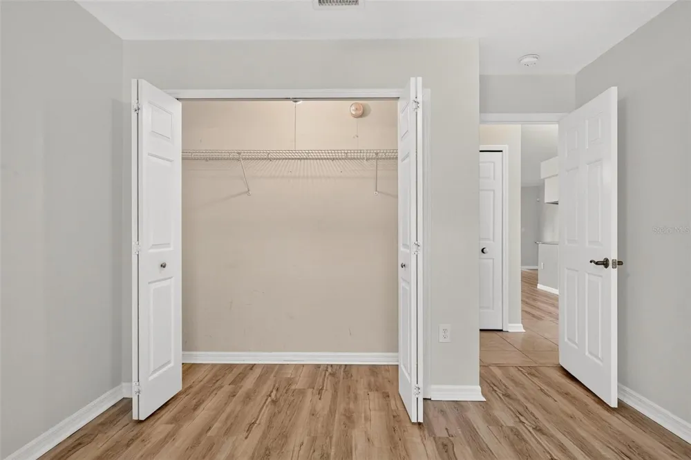 615 JUNIPER WAY Tavares, FL 32778