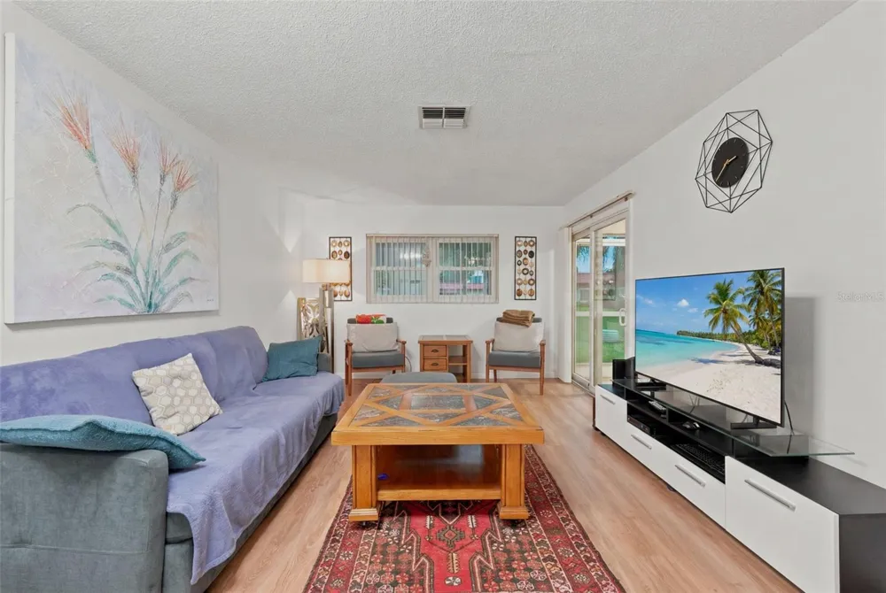 601 HERCULES AVENUE #1004 Clearwater, FL 33765