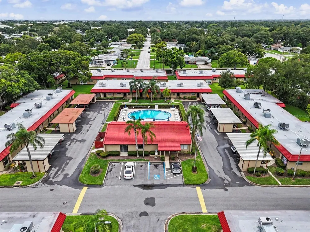 601 HERCULES AVENUE #1004 Clearwater, FL 33765