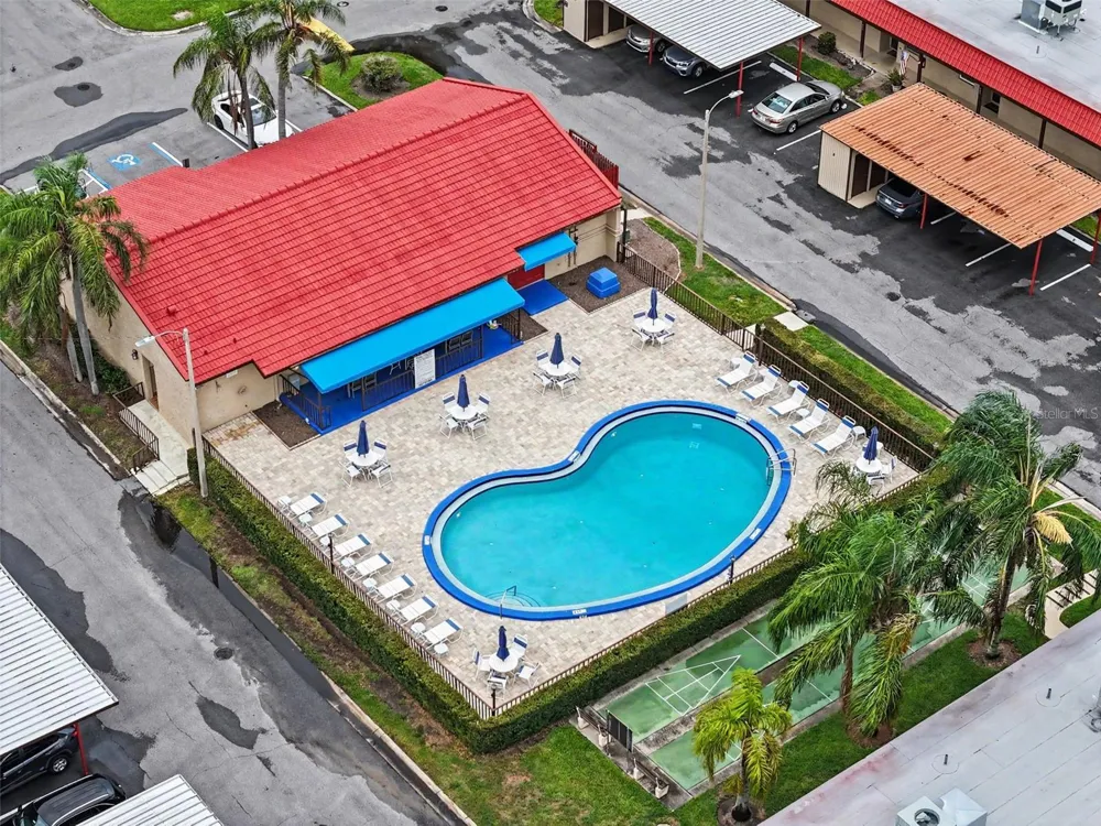 601 HERCULES AVENUE #1004 Clearwater, FL 33765