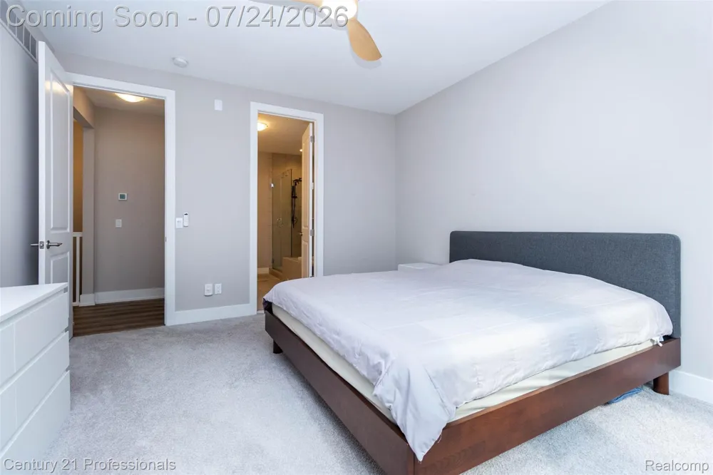 17242 Garden Ridge Lane Northville Township, MI 48168