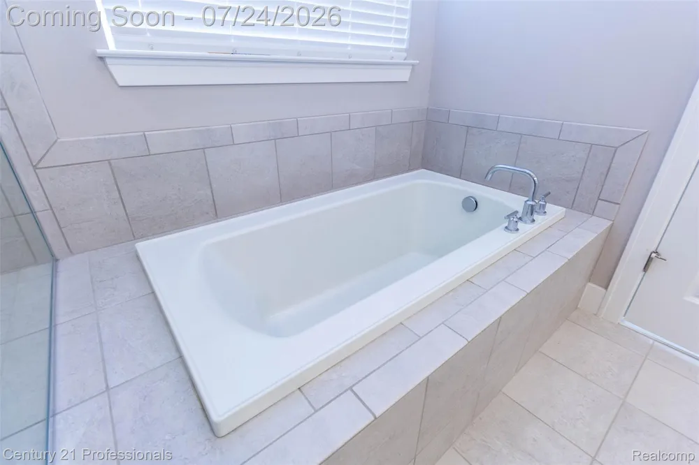 17242 Garden Ridge Lane Northville Township, MI 48168