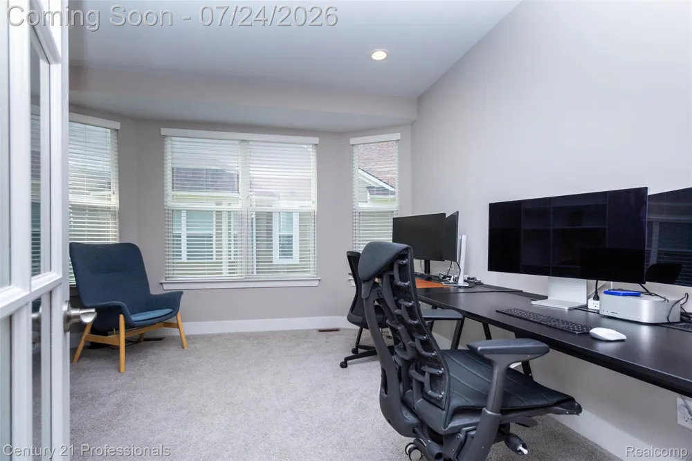 17242 Garden Ridge Lane Northville Township, MI 48168