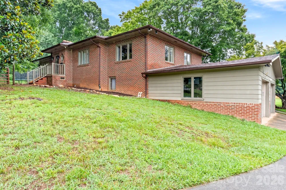 226 Pleasant Hill Drive Elkin, NC 28621