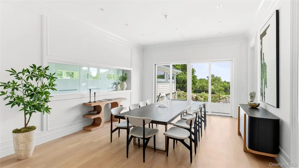 4 Shepherds Lane Sands Point, NY 11050
