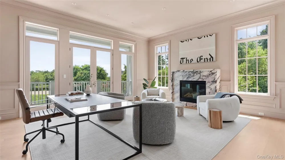 4 Shepherds Lane Sands Point, NY 11050