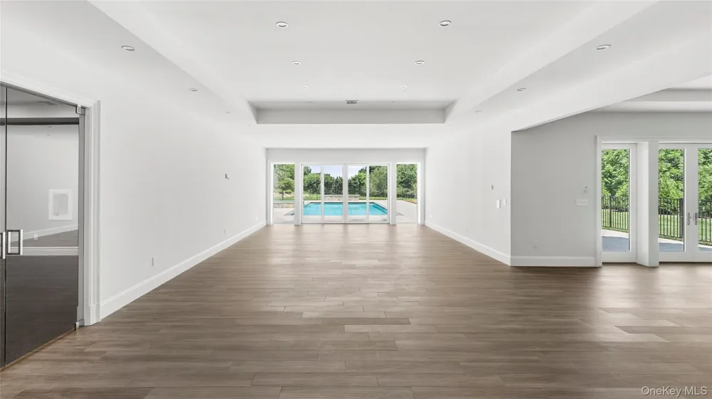 4 Shepherds Lane Sands Point, NY 11050