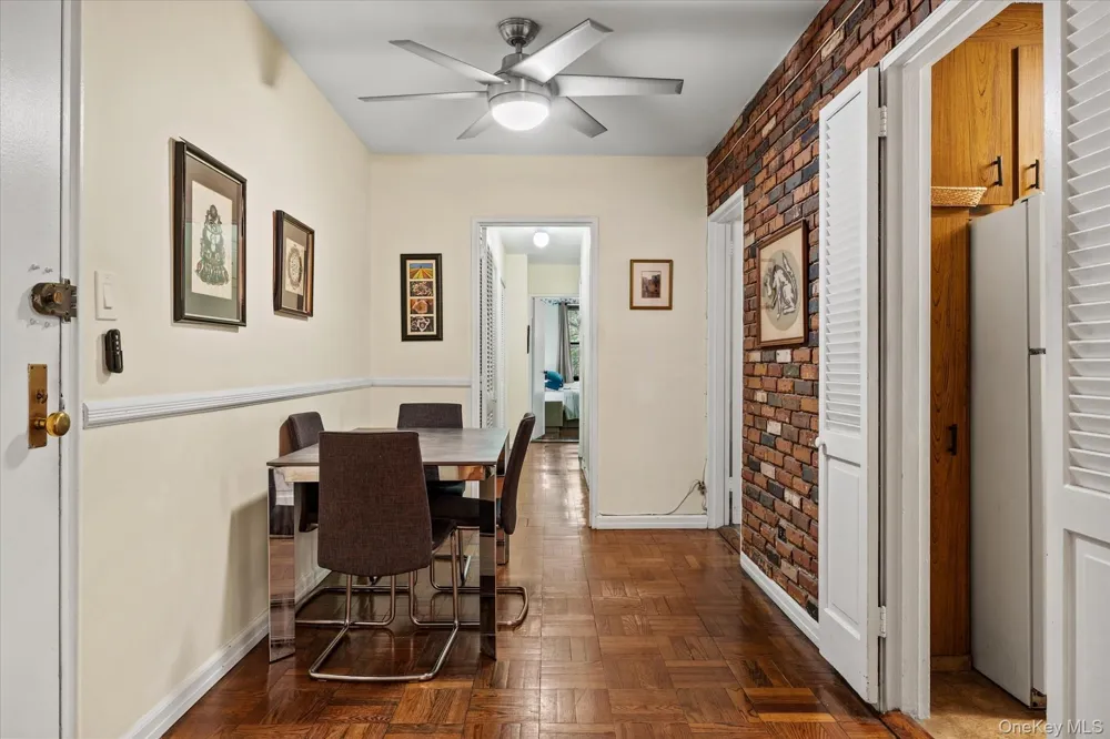 139-15 83rd Avenue #226 Briarwood, NY 11435