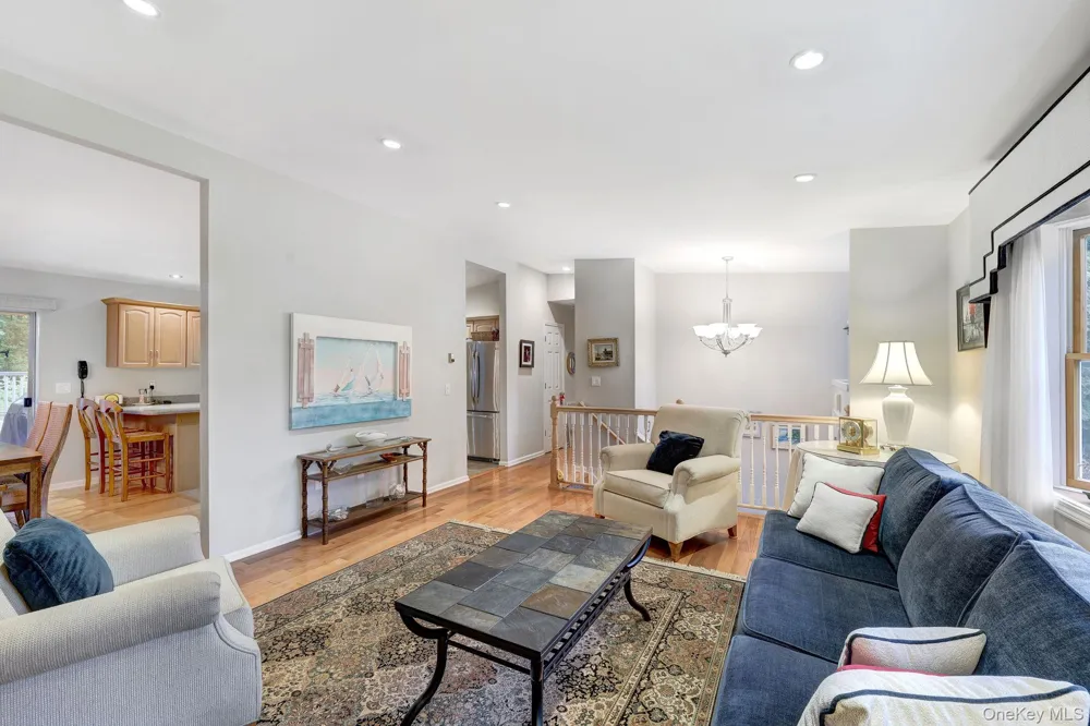 25 Cocoa Lane Newburgh, NY 12550