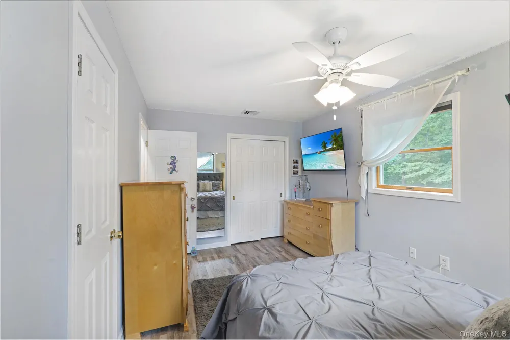 25 Cocoa Lane Newburgh, NY 12550