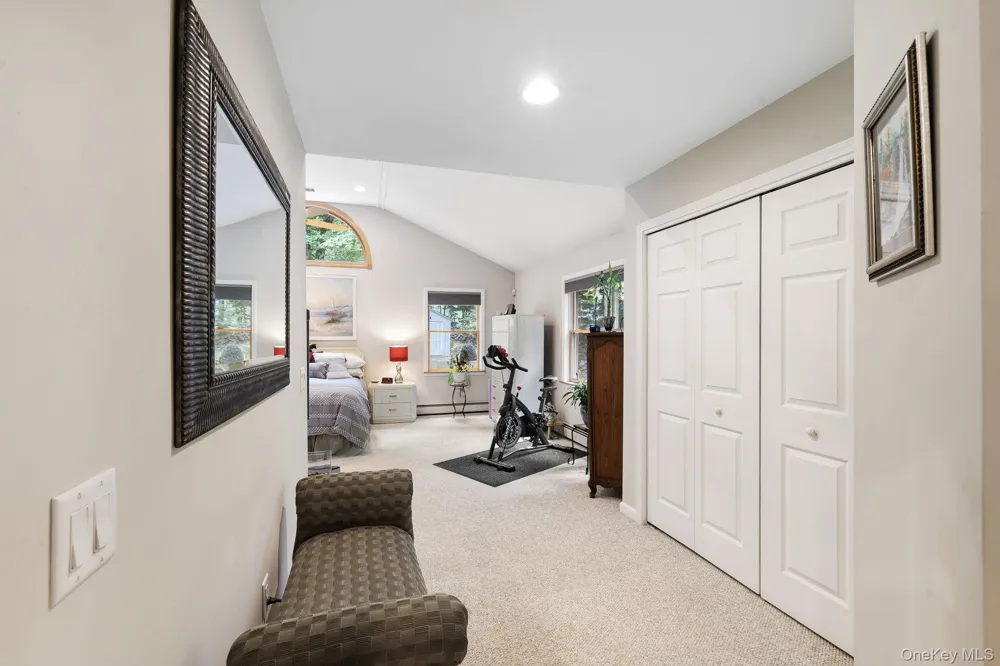 25 Cocoa Lane Newburgh, NY 12550