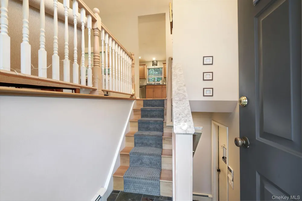 25 Cocoa Lane Newburgh, NY 12550