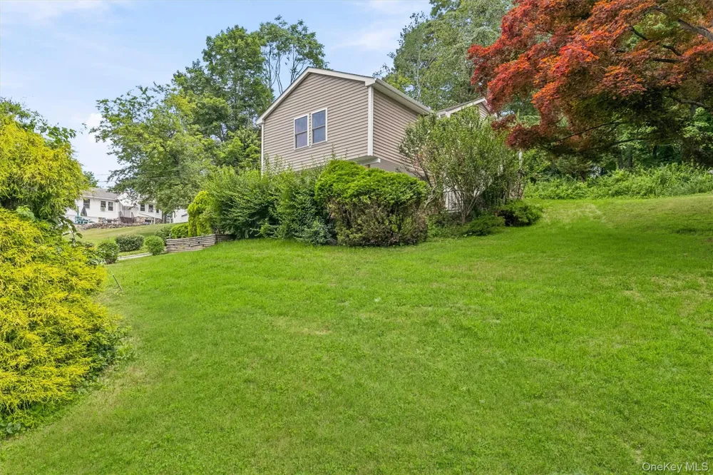 4 Narcissus Drive Mahopac, NY 10541