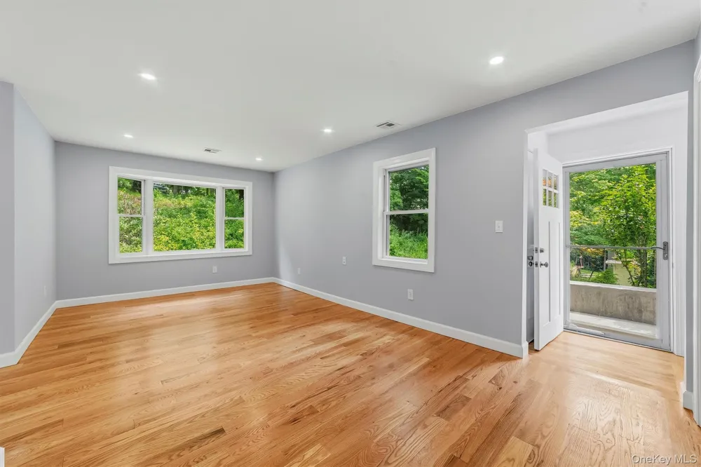 4 Narcissus Drive Mahopac, NY 10541