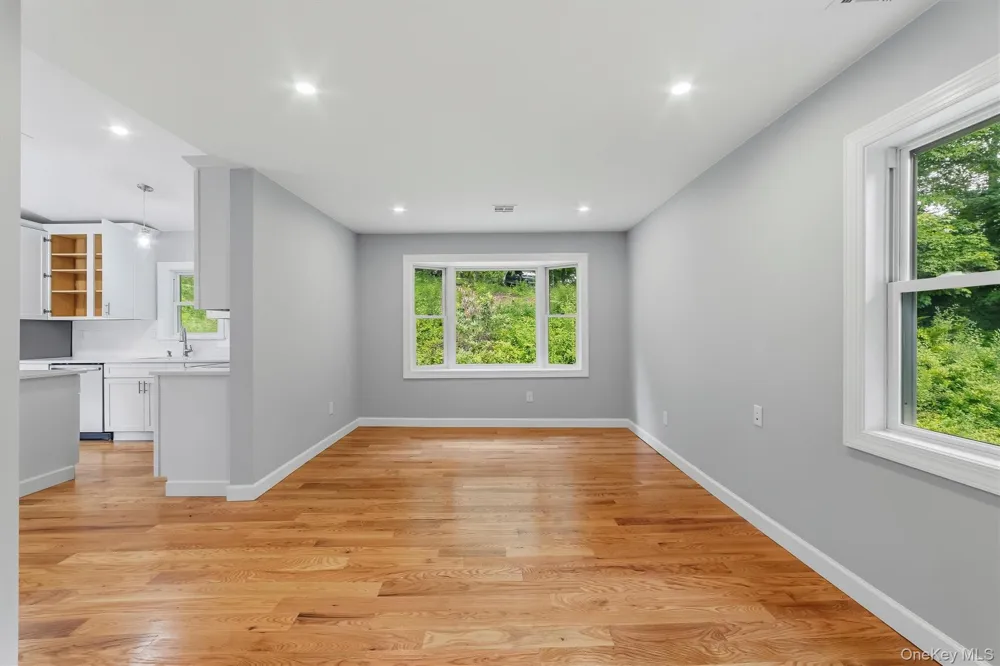 4 Narcissus Drive Mahopac, NY 10541