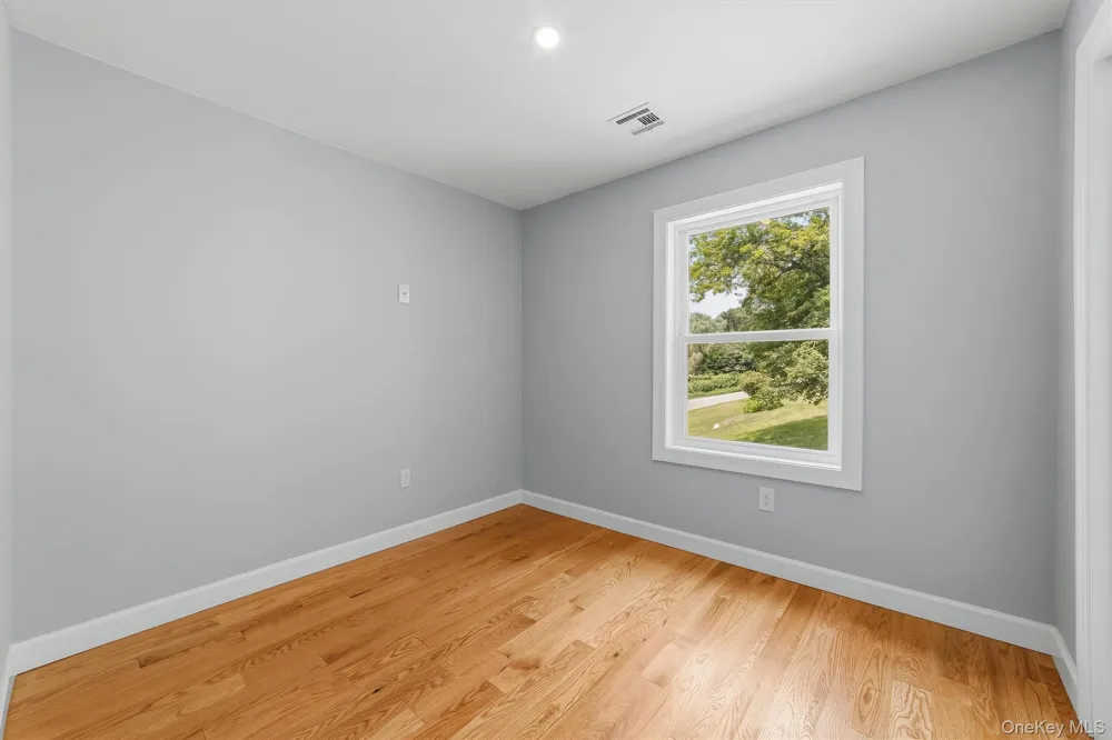 4 Narcissus Drive Mahopac, NY 10541