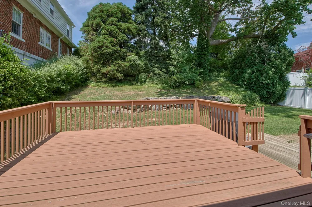 303 Livingston Avenue Mamaroneck, NY 10543