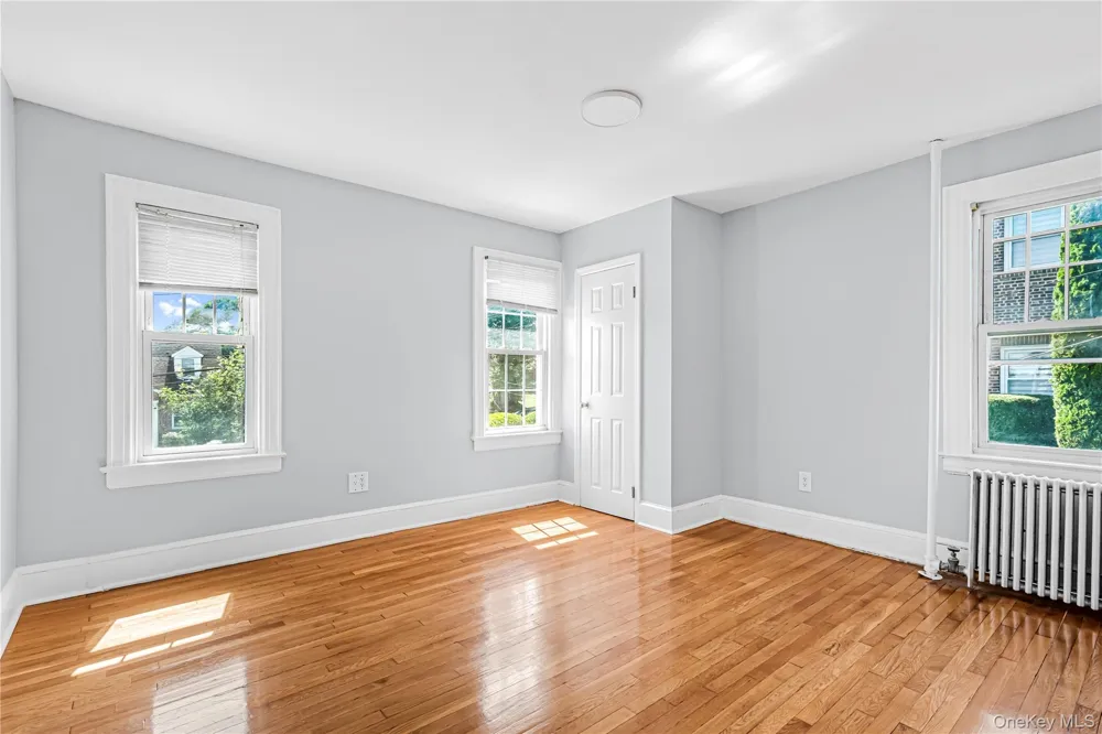 8747 216th Street Queens Village, NY 11427