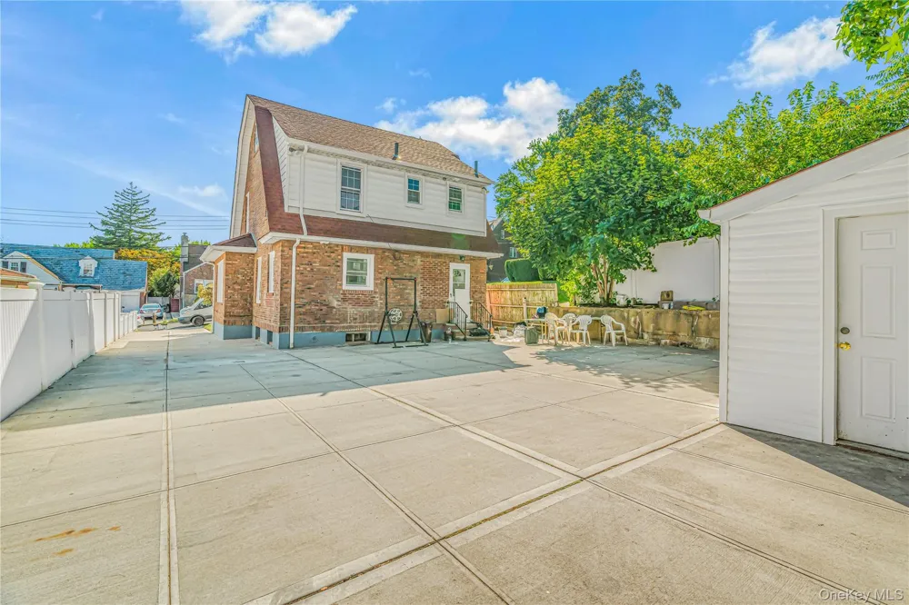 8747 216th Street Queens Village, NY 11427