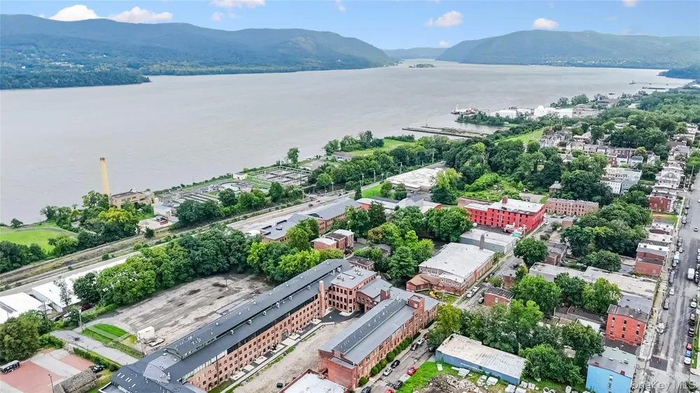 44 Johnes Street #207J Newburgh, NY 12550