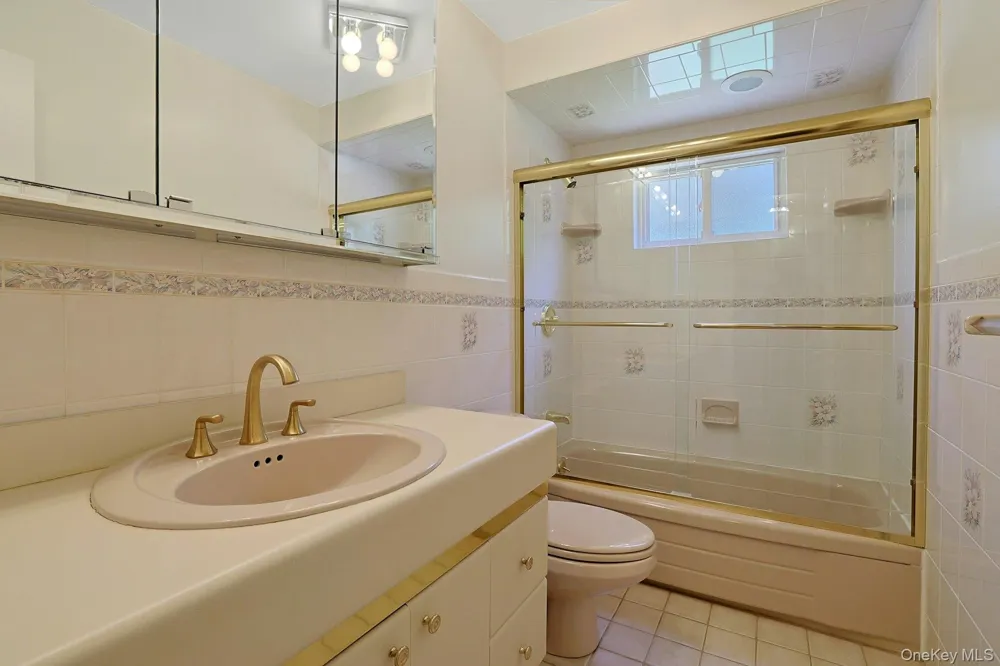 19 Von Beaste Lane Congers, NY 10920