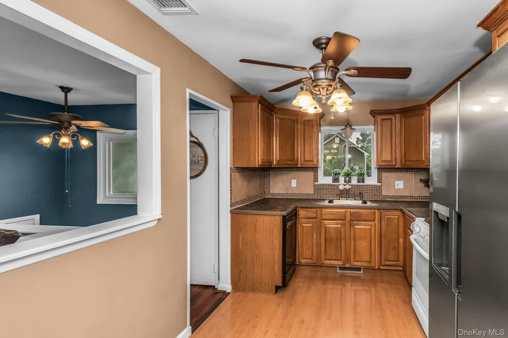 102 Willett Avenue Sayville, NY 11782