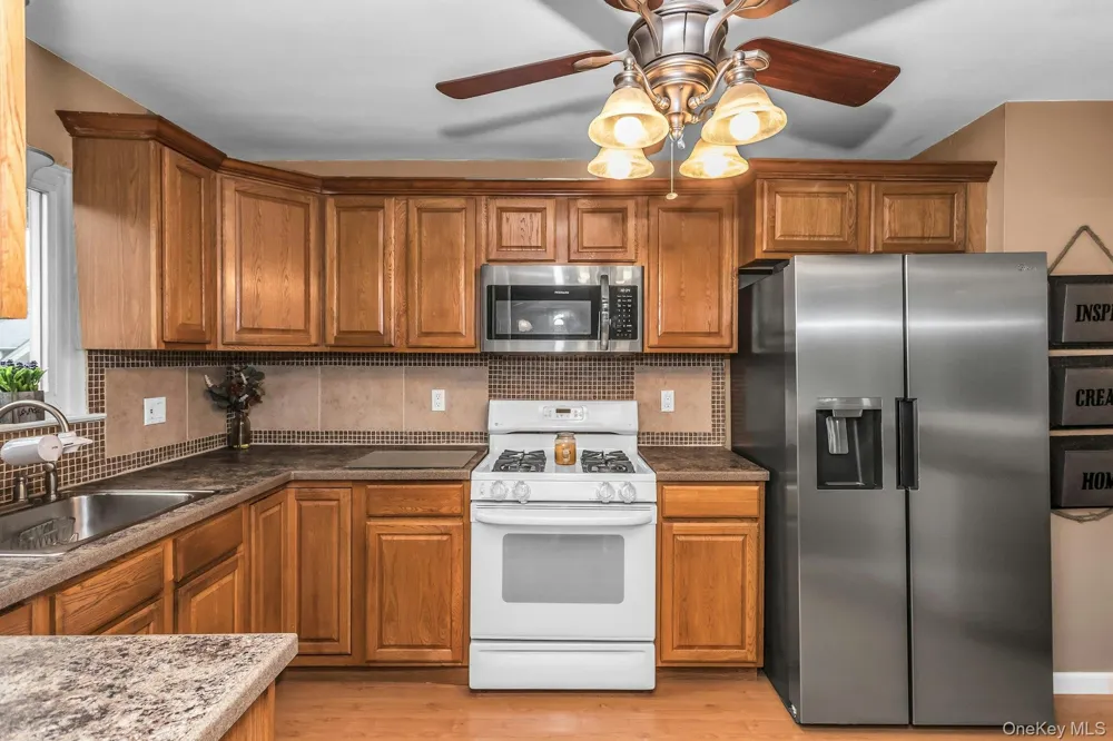 102 Willett Avenue Sayville, NY 11782