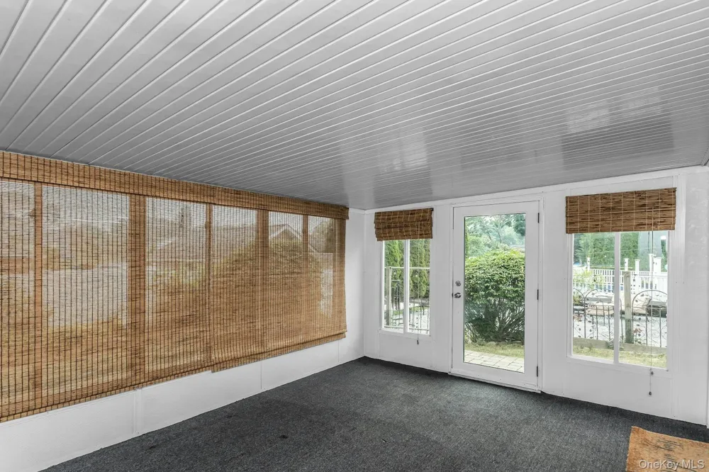102 Willett Avenue Sayville, NY 11782