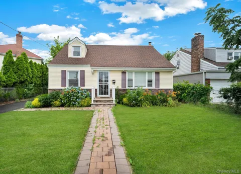 258 Fairview Boulevard