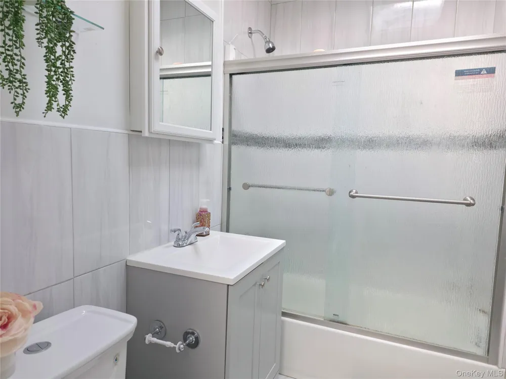 9 Adler Place Brooklyn, NY 11208