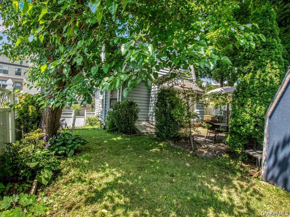 4 Depew Street Pleasantville, NY 10570