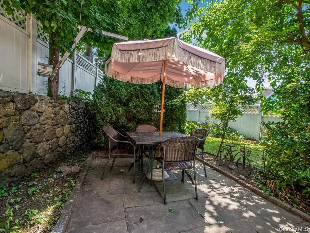 4 Depew Street Pleasantville, NY 10570