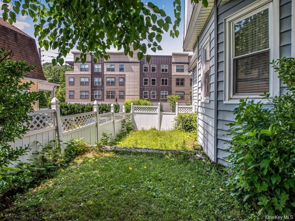 4 Depew Street Pleasantville, NY 10570