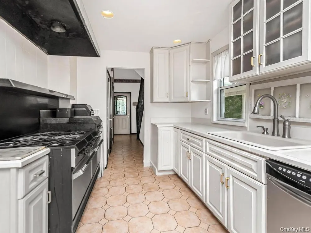 4 Depew Street Pleasantville, NY 10570