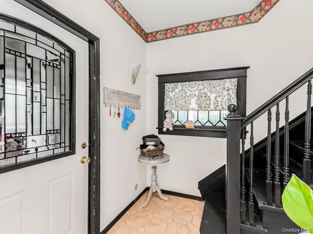 4 Depew Street Pleasantville, NY 10570